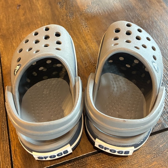 Toddler Crocs - Picture 2 of 7